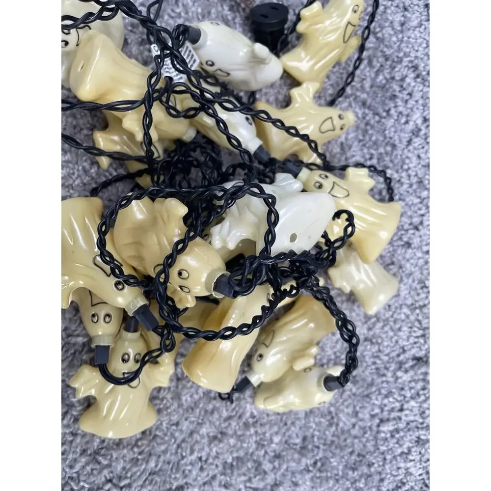 Vintage Halloween Happy Ghost Blow Mold 20 String Lights Working Home Decoration